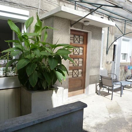 Appartement T.2 - Parking -Gratuit Vierzon Dış mekan fotoğraf